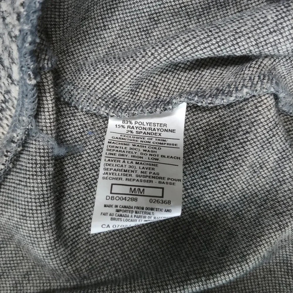 Ripe Faux Vegan Wool Knit Plaid Skirt  Ruffles Gray Black M - Picture 6 of 6